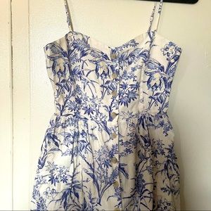 H&M blue & white floral dress